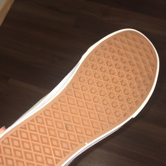 Shoes - Picture 5 of 5